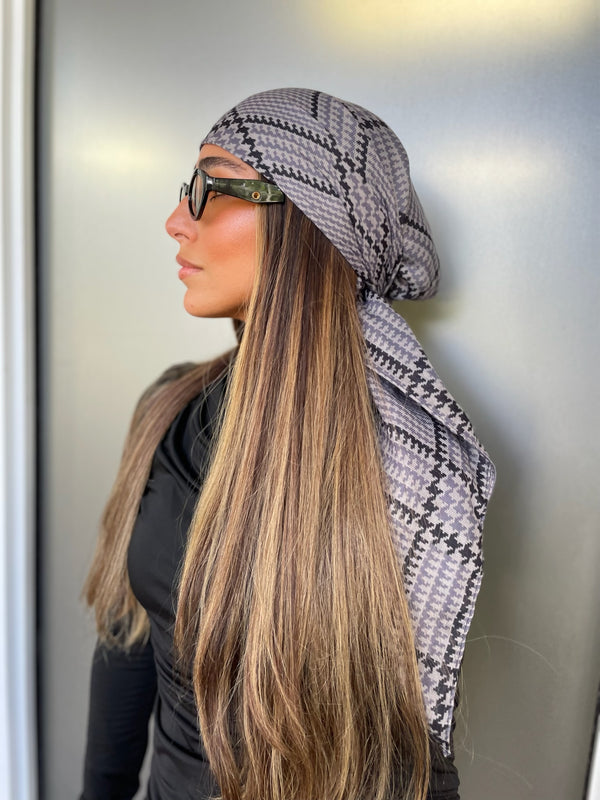 Ash Houndstooth Square Head Scarf