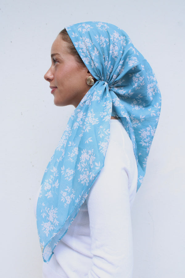 VERSATILE PRETIED Bluebell Meadow (WITH VELVET GRIP)