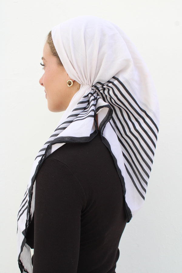 VERSATILE PRETIED Stripped Cream (WITH VELVET GRIP)