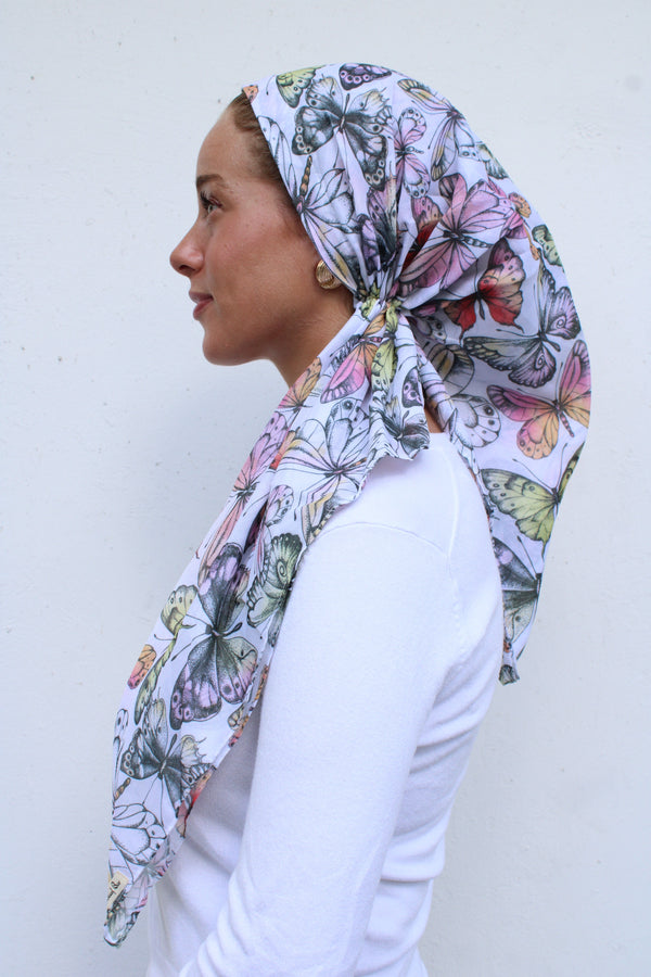 VERSATILE PRETIED Pastel Butterfly (WITH VELVET GRIP)