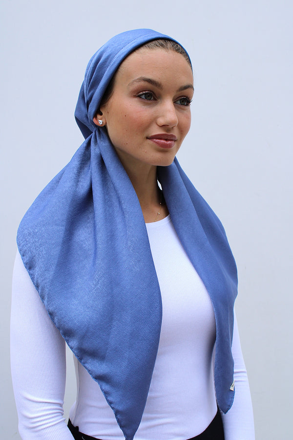 CLASSIC PRETIED Velour Satin Ocean Blue (with Velvet Grip)