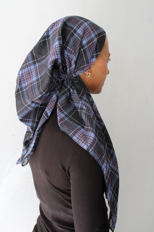 VERSATILE PRETIED Oxford Nights (WITH VELVET GRIP)