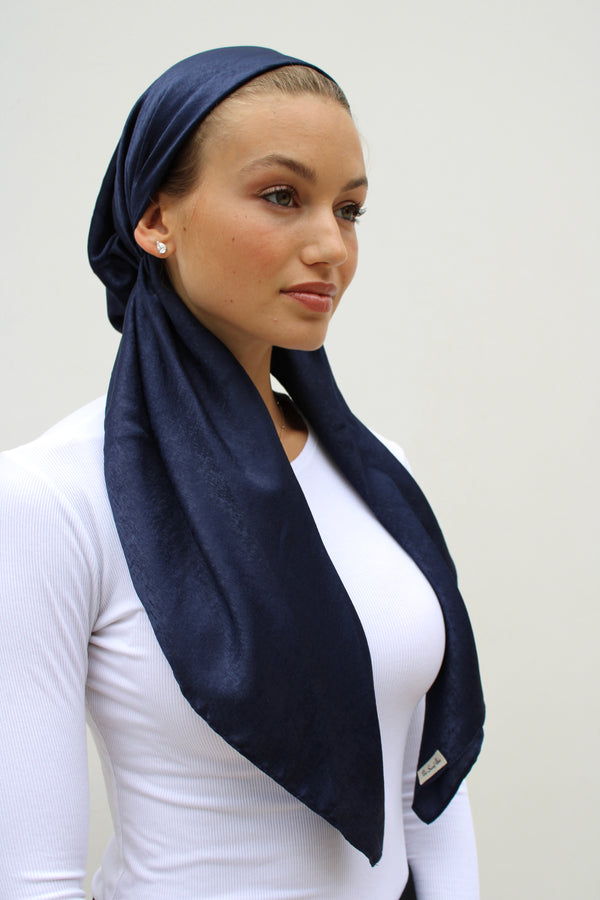 CLASSIC PRETIED Velour Satin Navy (with Velvet Grip)