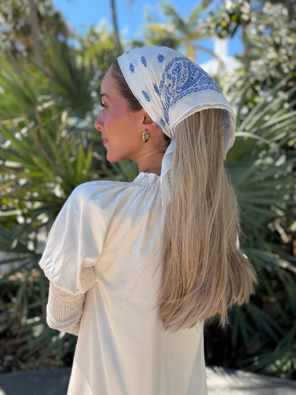 Paisley White and Blue Bandana