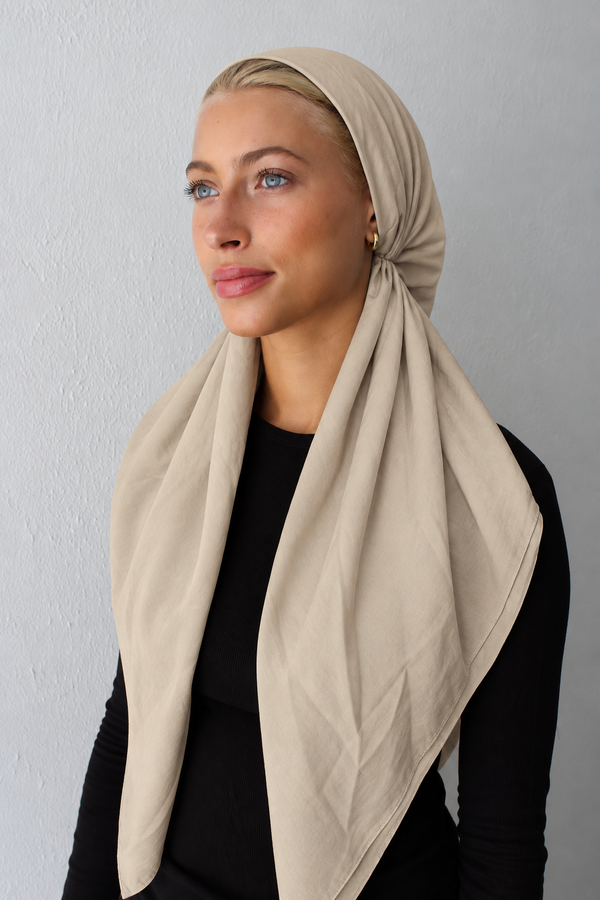 CLASSIC PRETIED Matte Satin Oat