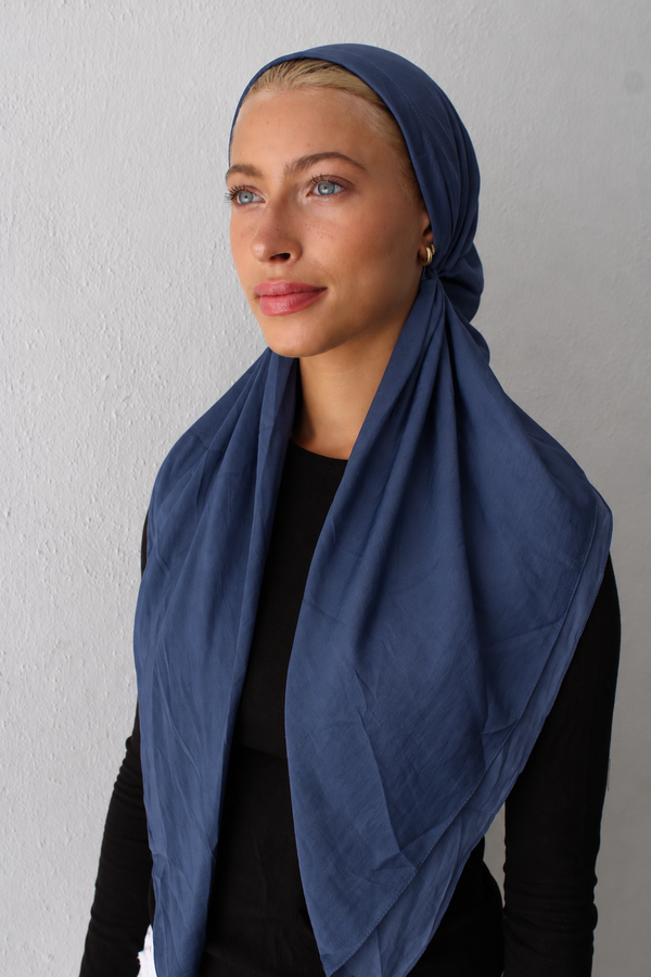 CLASSIC PRETIED Matte Satin Midnight Blue