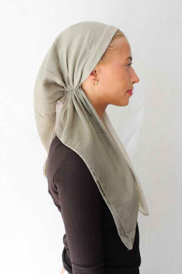 VERSATILE PRETIED Shimmer Ombre Olive (with Velvet Grip)