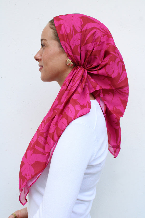 VERSATILE PRETIED Hot Pink Hibiscus (WITH VELVET GRIP)