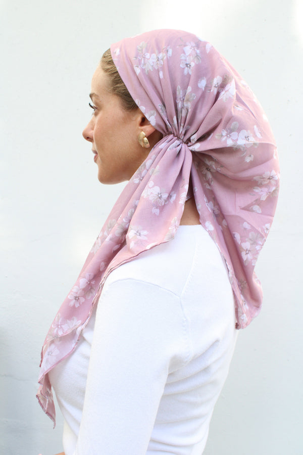 VERSATILE PRETIED Blushing Petals (WITH VELVET GRIP)