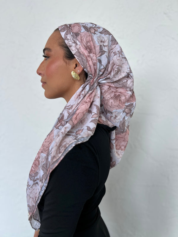 VERSATILE PRETIED Vintage Fall Blossom (WITH VELVET GRIP)