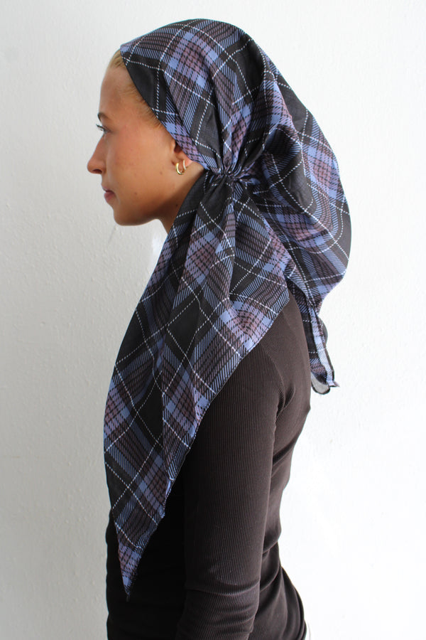 VERSATILE PRETIED Oxford Nights (WITH VELVET GRIP)