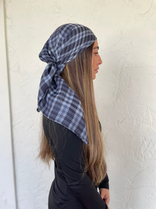 Slate Houndstooth Square Head Scarf