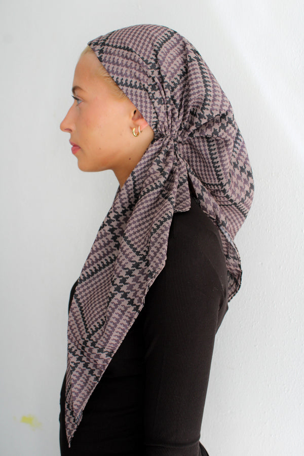 VERSATILE PRETIED Ash Houndstooth (WITH VELVET GRIP)