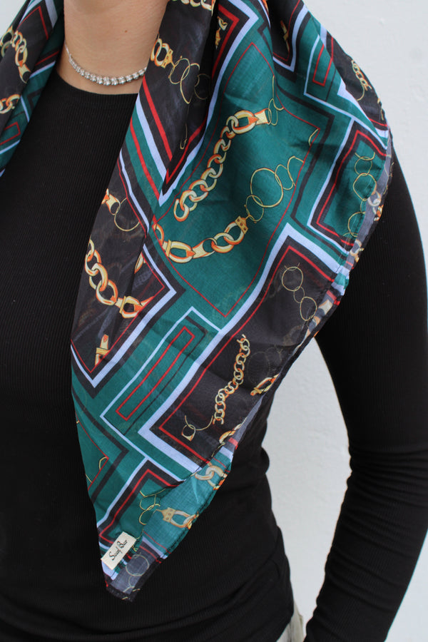 VERSATILE PRETIED Emerald Chain (WITH VELVET GRIP)