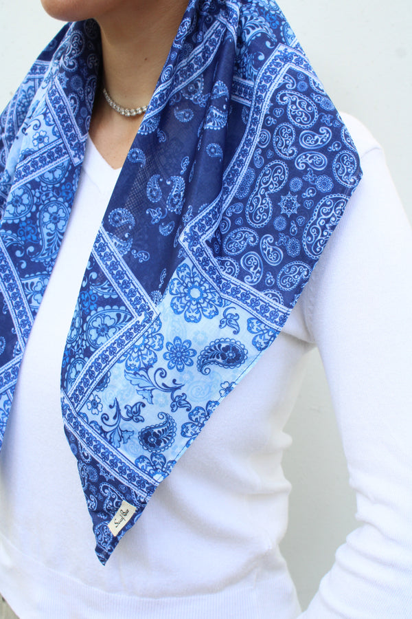 VERSATILE PRETIED Denim Paisley Patchwork (WITH VELVET GRIP)