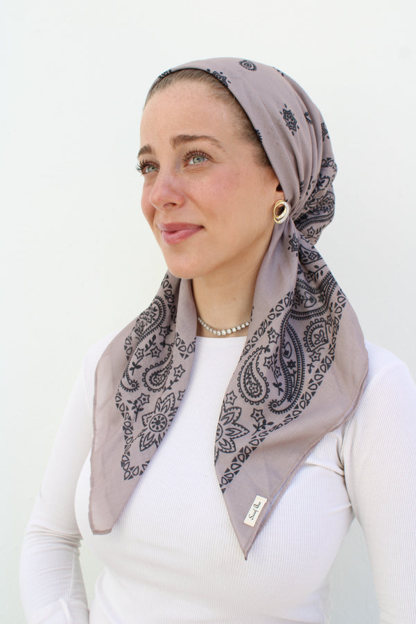 SHORT CLASSIC PRETIED Paisley Taupe Head Scarf (WITH VELVET GRIP)