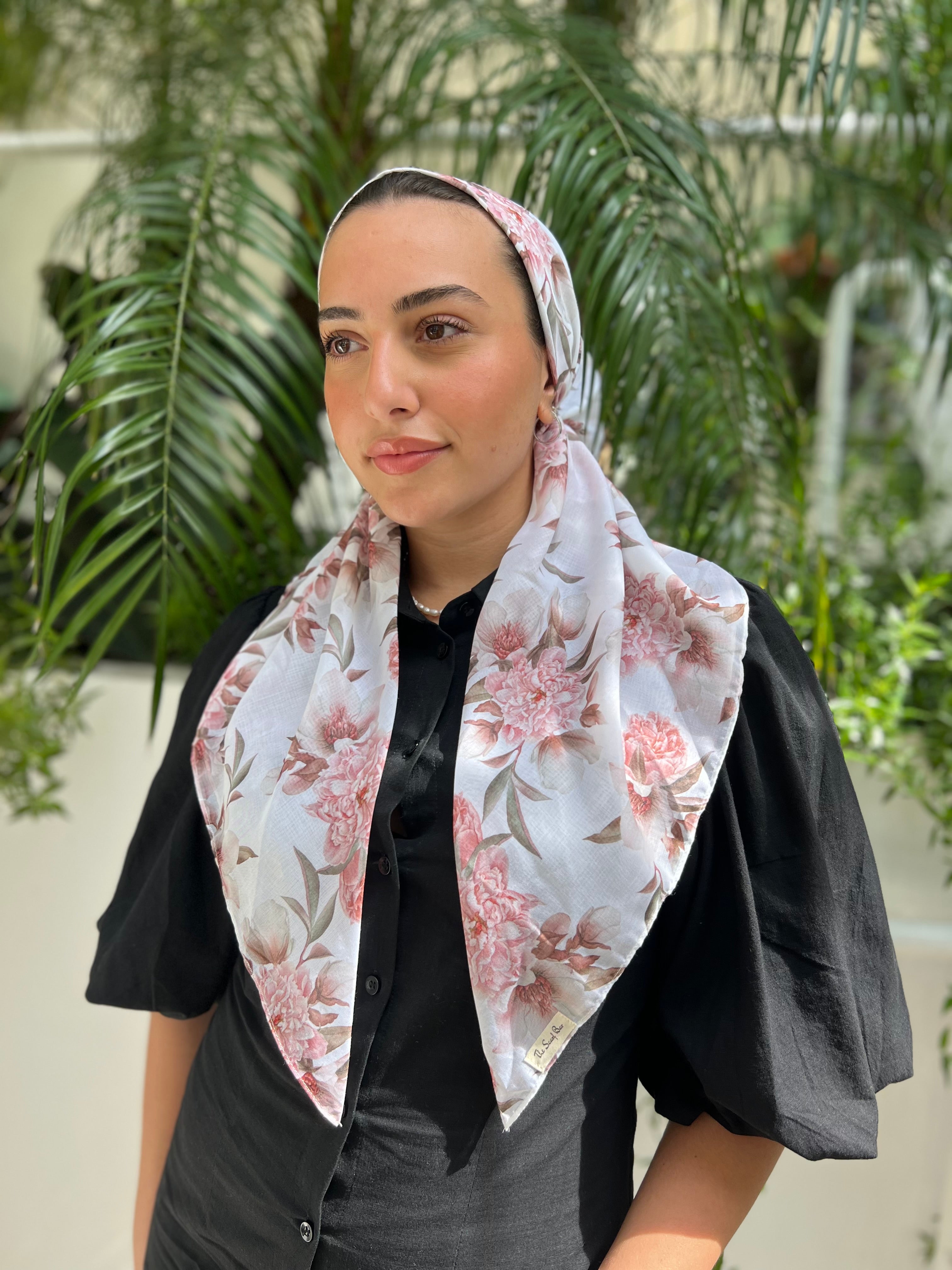 CLASSIC PRETIED Peonies Floral Head Scarf (WITH VELVET GRIP