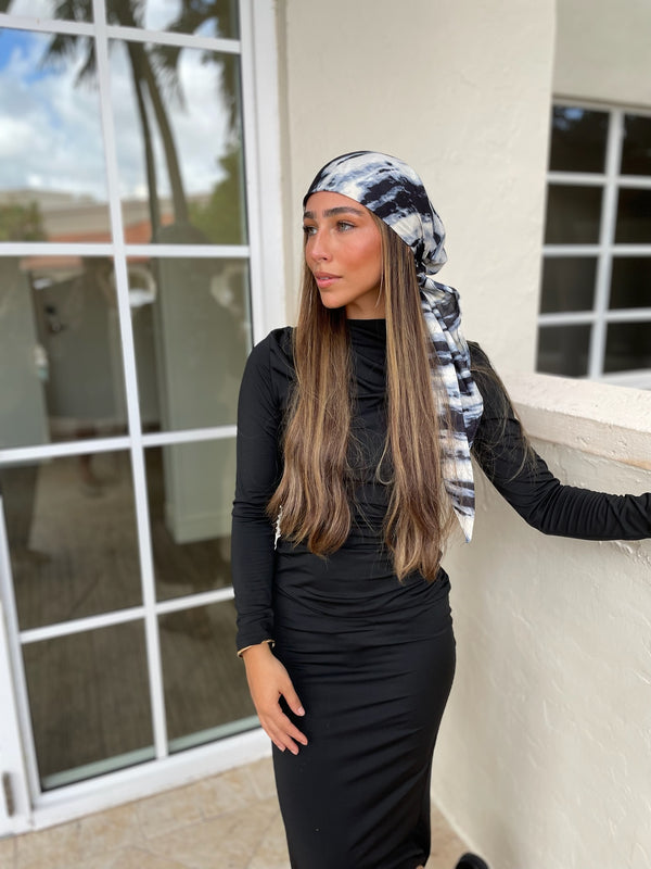 Storm Marble Square Head Scarf