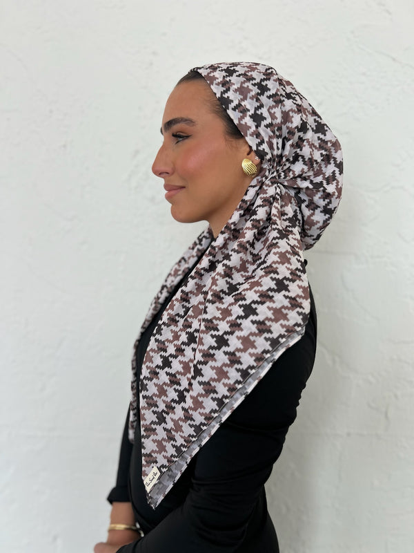 CLASSIC PRETIED Neutral Houndstooth Head Scarf (WITH VELVET GRIP)