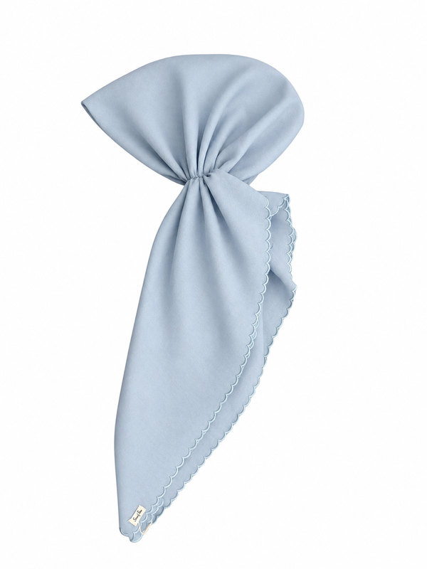 CLASSIC PRETIED Scalloped Baby Blue