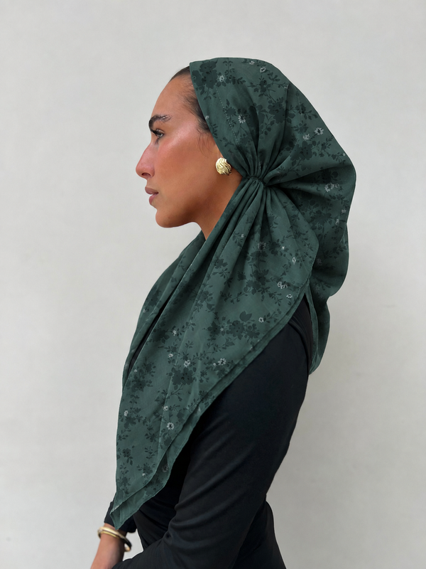 VERSATILE PRETIED Emerald Bloom Head Scarf