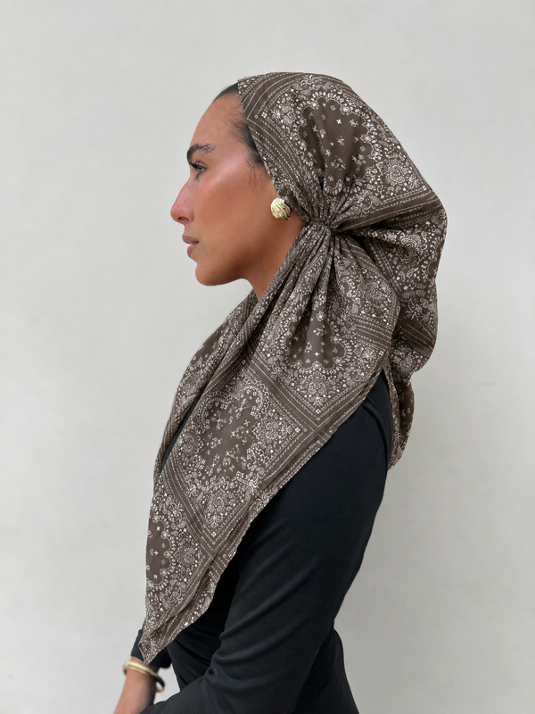 VERSATILE PRETIED Mocha Paisley Patchwork Head Scarf