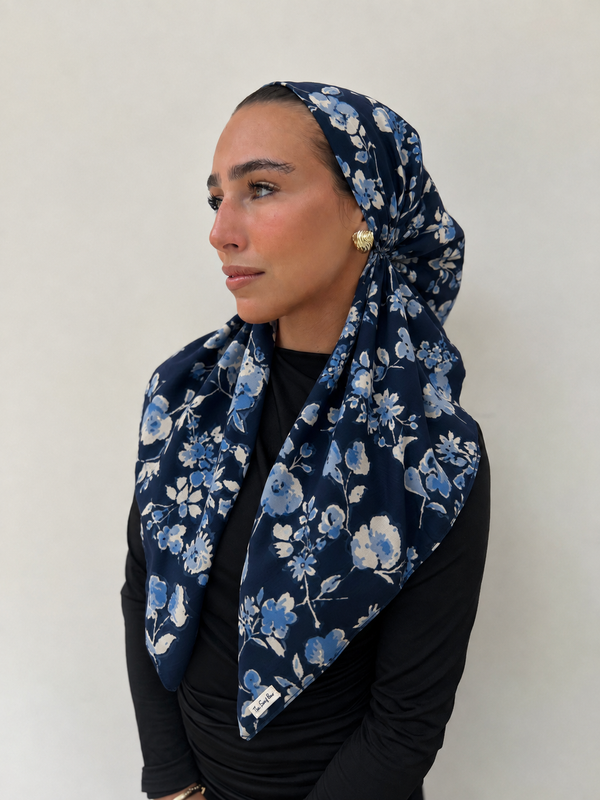 CLASSIC PRETIED Navy Blossom Head Scarf