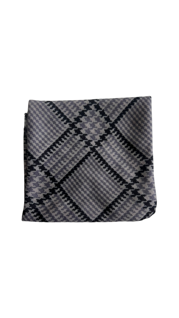 Ash Houndstooth Square Head Scarf