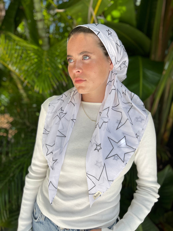 VERSATILE PRETIED White Stars Head Scarf (WITH VELVET GRIP)