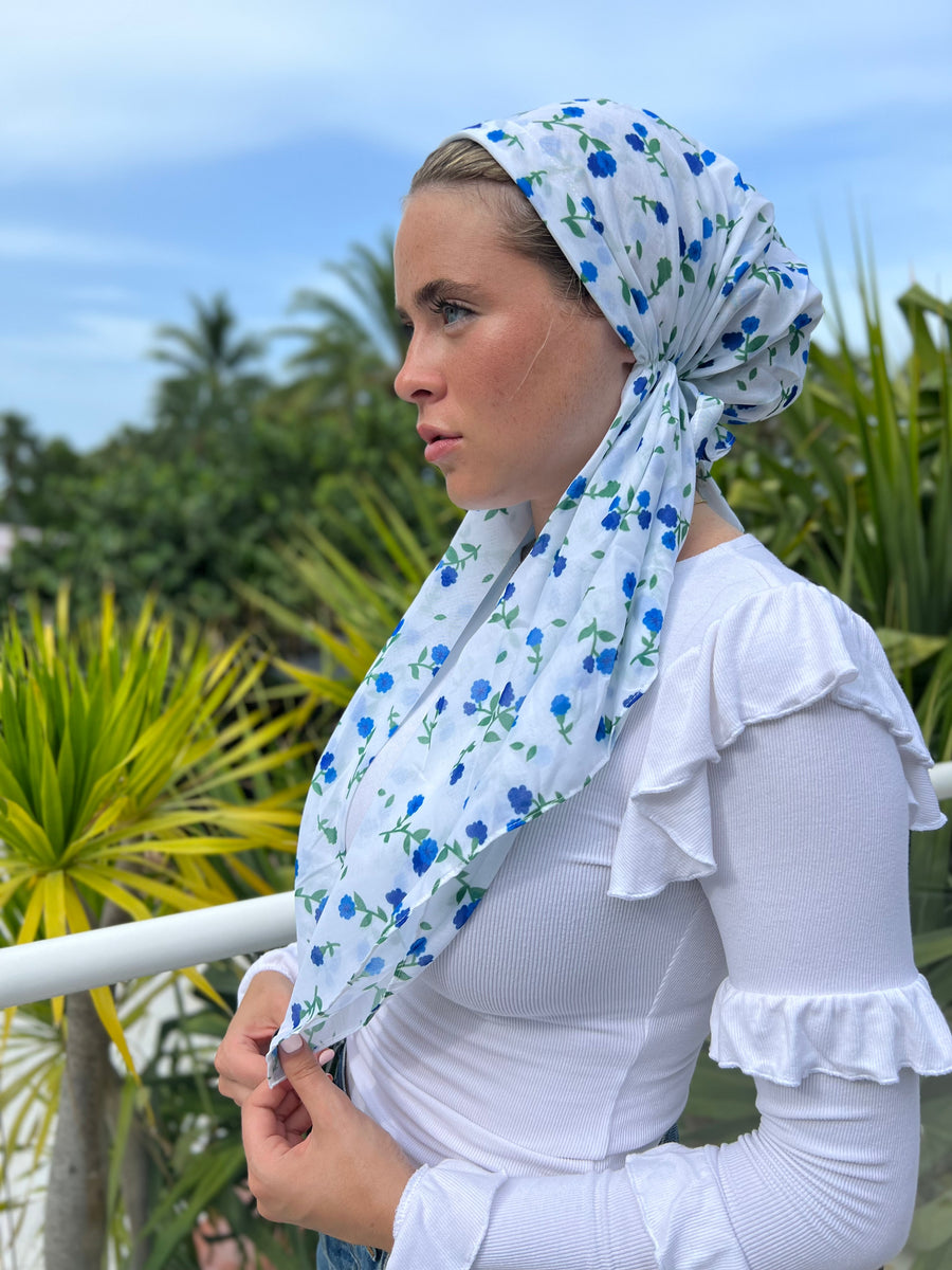 CLASSIC PRETIED Blue Mini Floral (WITH VELVET GRIP)