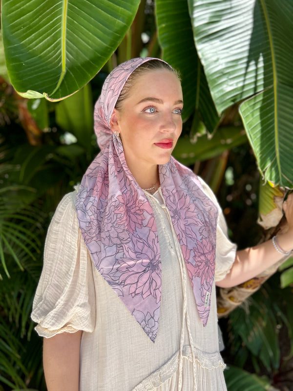 CLASSIC PRETIED Blooming Dahlias Head Scarf (WITH VELVET GRIP)