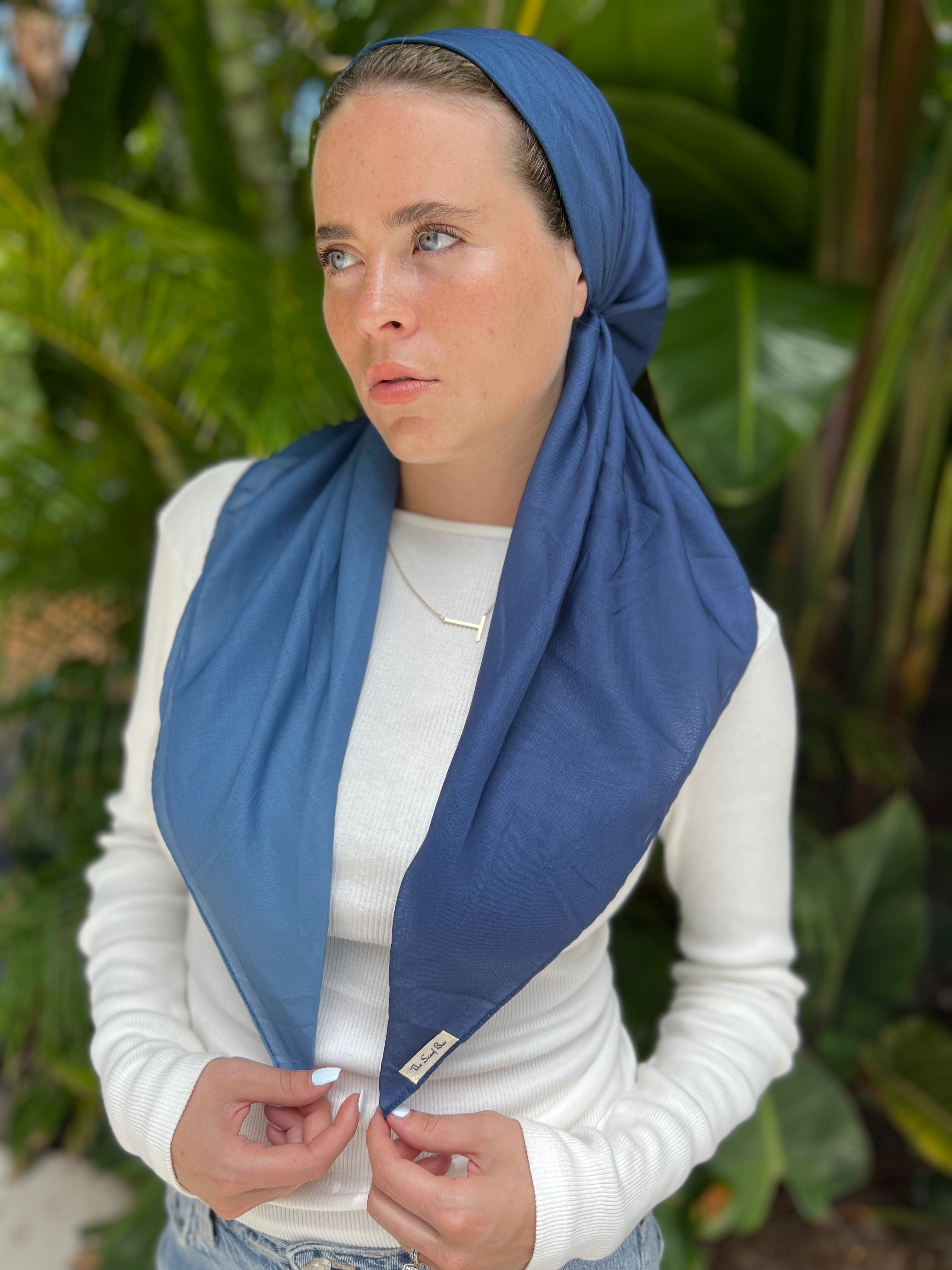 CLASSIC PRETIED Ombre Ocean Blue (with Velvet Grip) – Scarf Bar