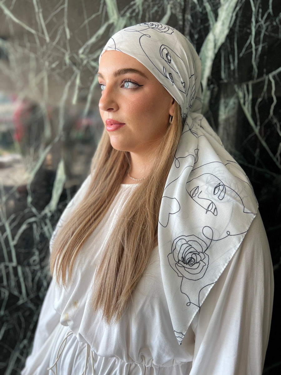 Silhouette Rose Square Head Scarf