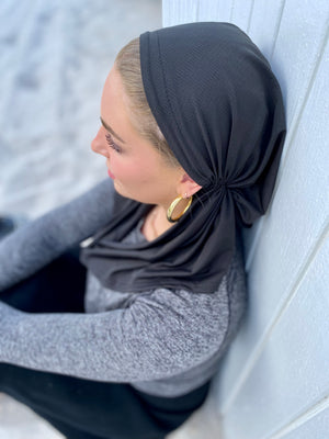 SB Dri Fit Pretied Scarf Black (with Velvet Grip)